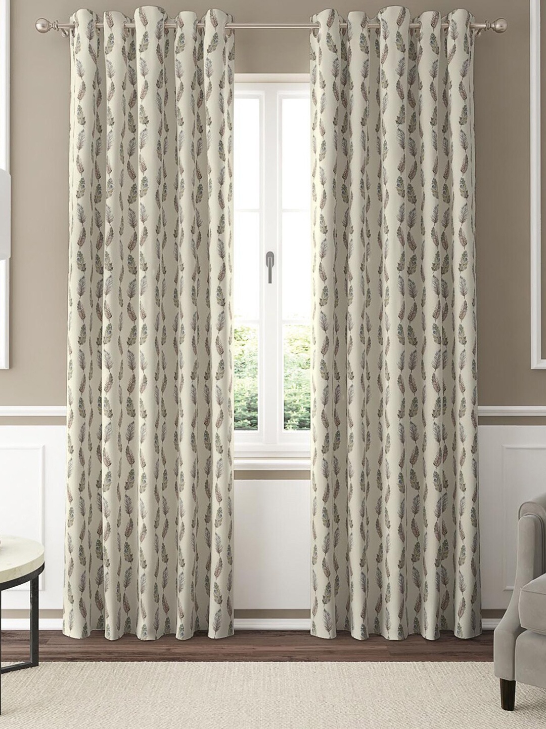 

GM Beige & White Set of 2 Floral Room Darkening Door Curtain