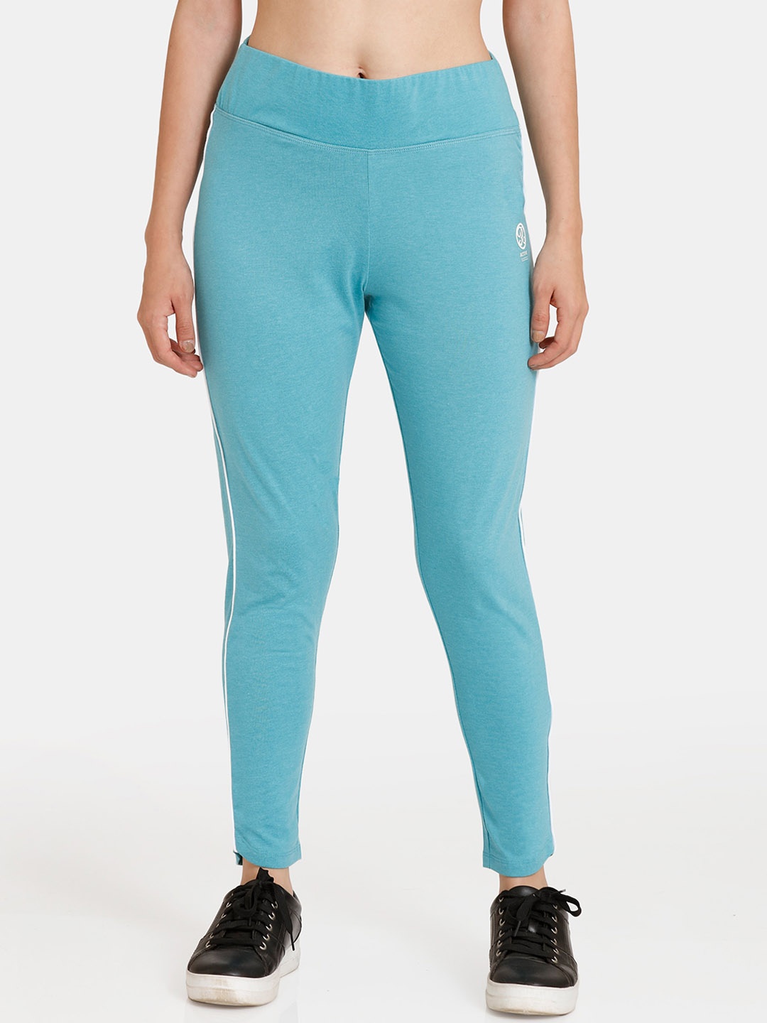 

Rosaline by Zivame Women Blue Solid Relaxed-Fit Tights