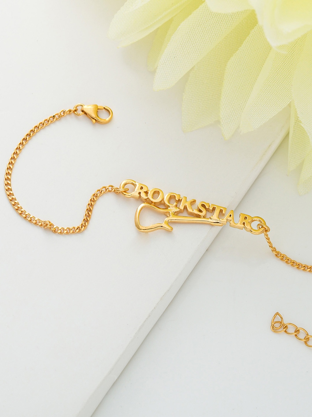 

Voylla 925 Sterling Silver Gold Micron Plated Rakhi