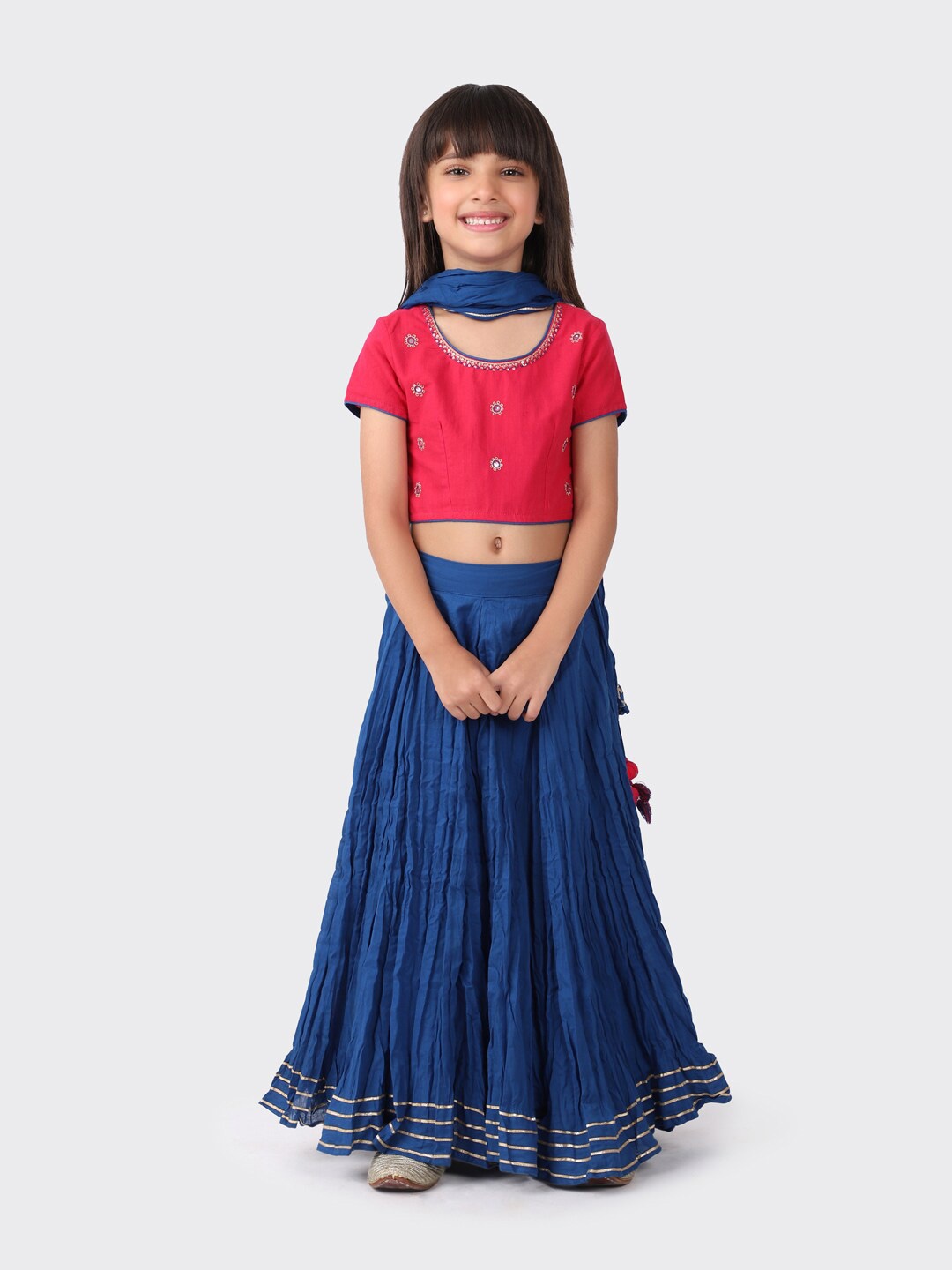

Fabindia Girls Pink & Blue Embroidered Ready to Wear Lehenga & Blouse With Dupatta