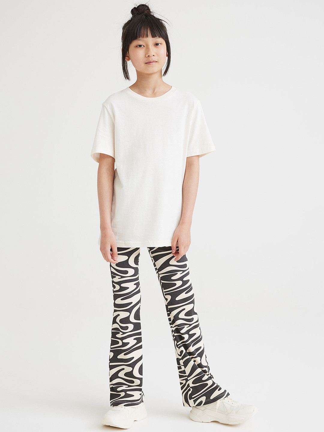 

H&M Girls Light Beige Flared Leggings