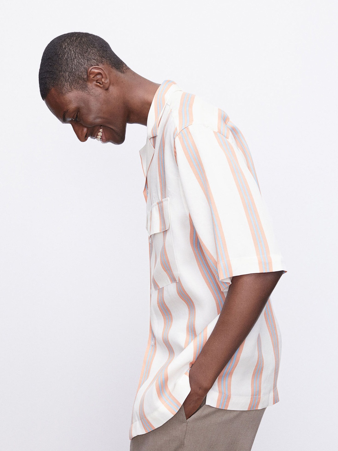 

H&M Men White & Beige Lyocell Resort Shirt