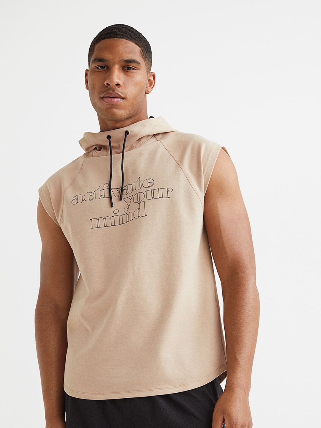 

H&M Beige Printed Relaxed Fit Fast-Drying Sports Top