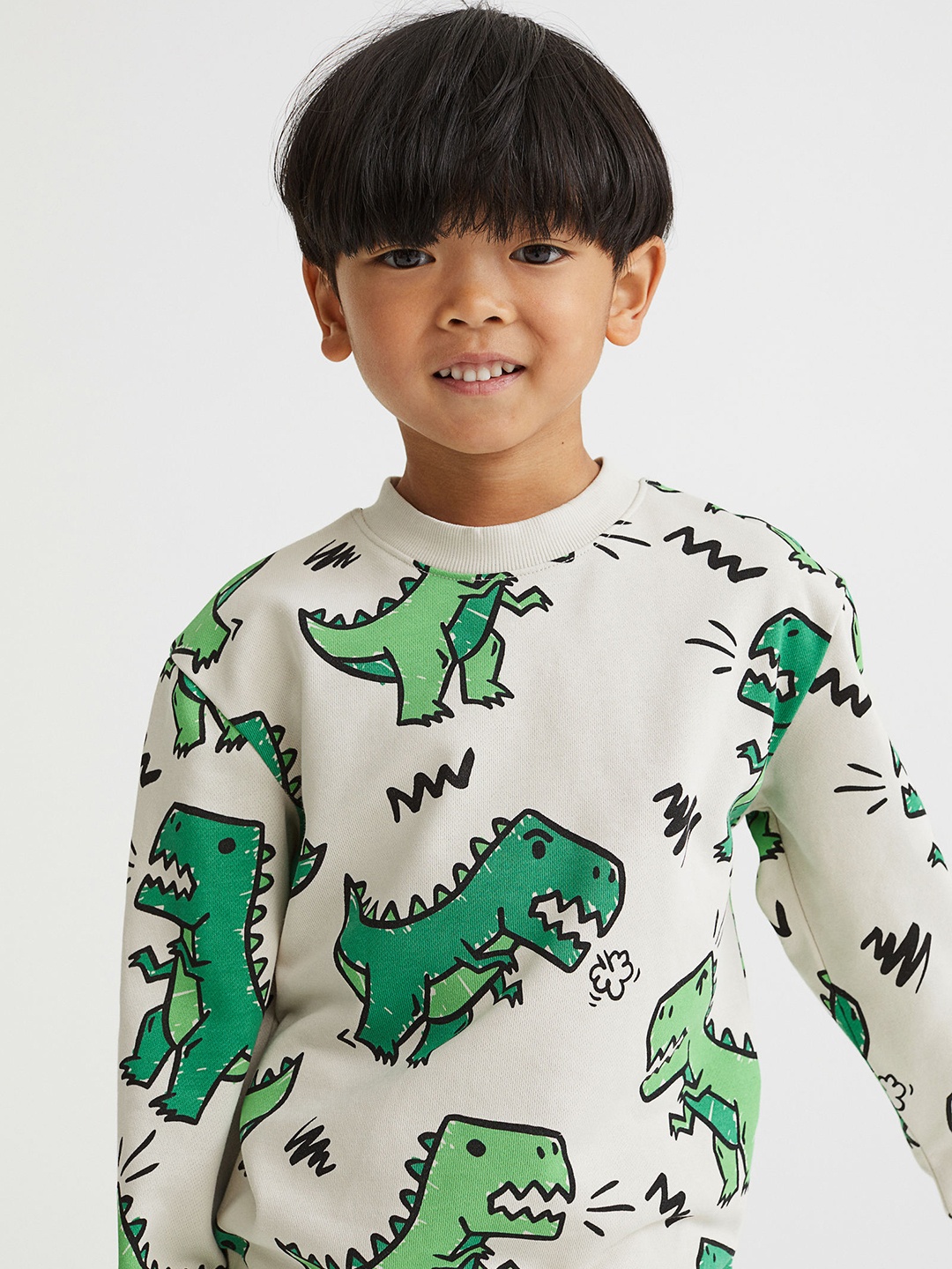 

H&M Boys White & Green Sweatshirt