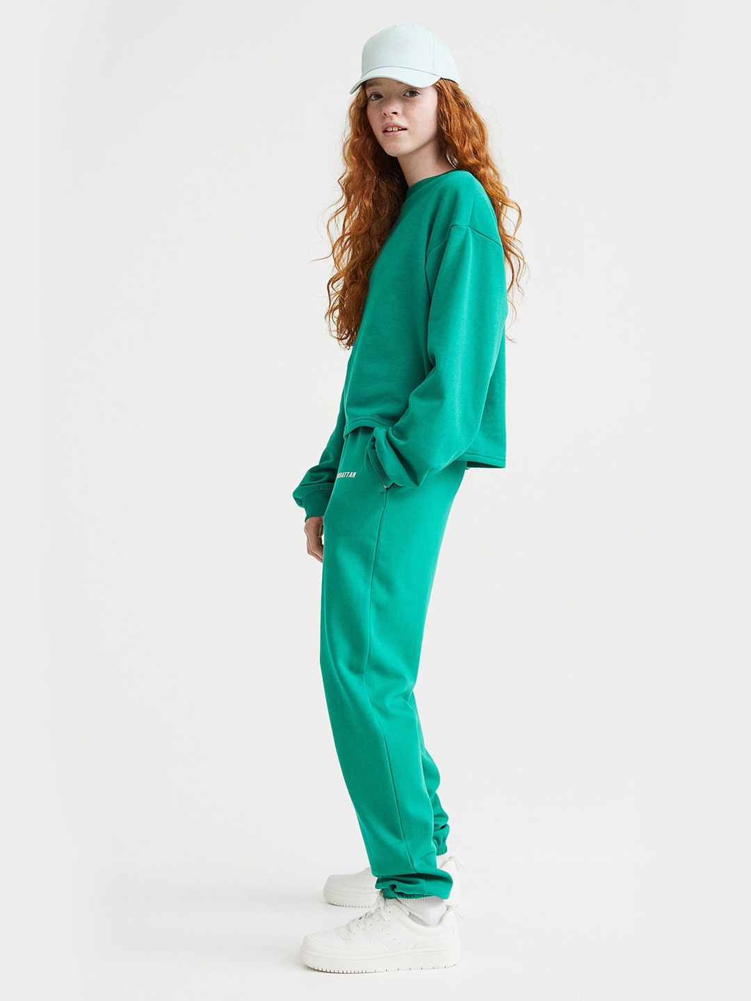 

H&M Girls Green Solid 2-Piece Sweatshirt Set