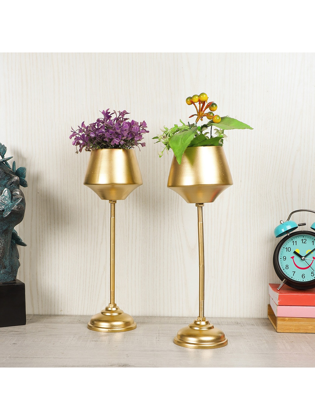 Amaya Decors Set Of 2 Solid Planters & Stand, Gold