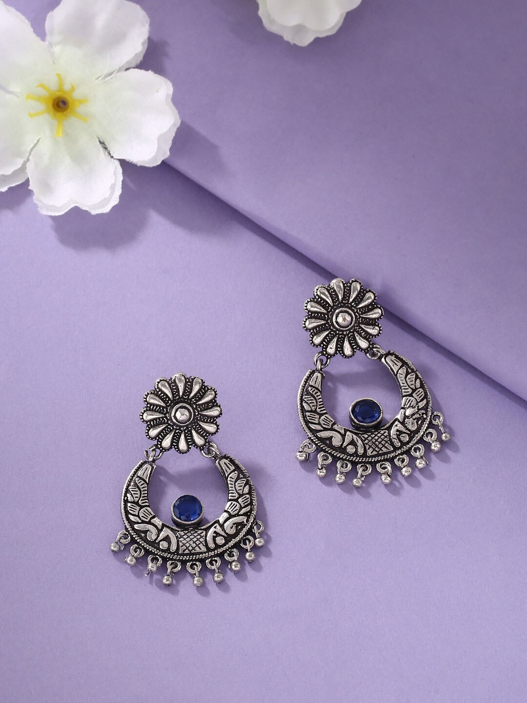 

kashwini Silver-Toned & Blue Circular Drop Earrings