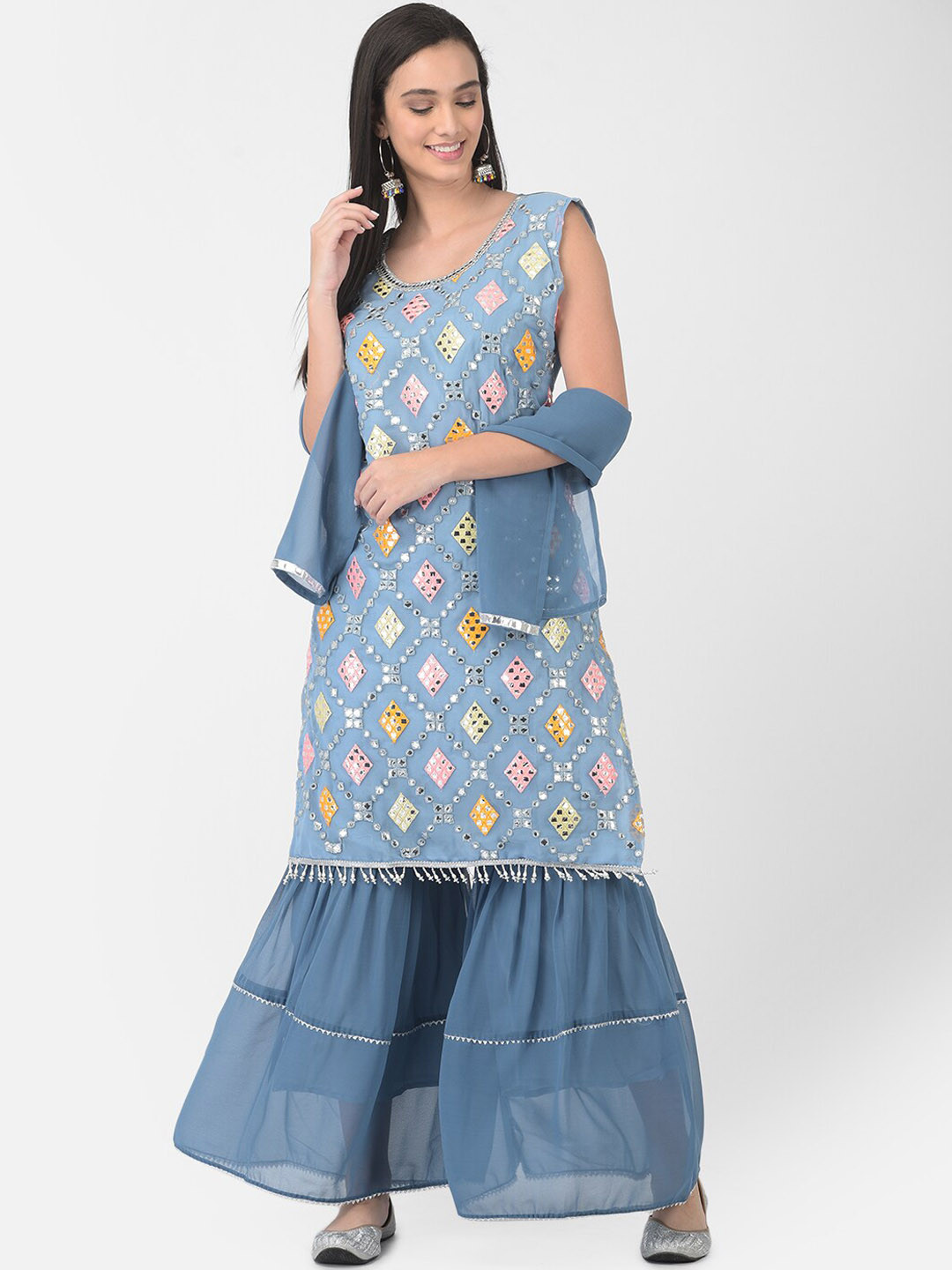

FNOCKS Women Grey Floral Embroidered Mirror Work Kurta with Sharara