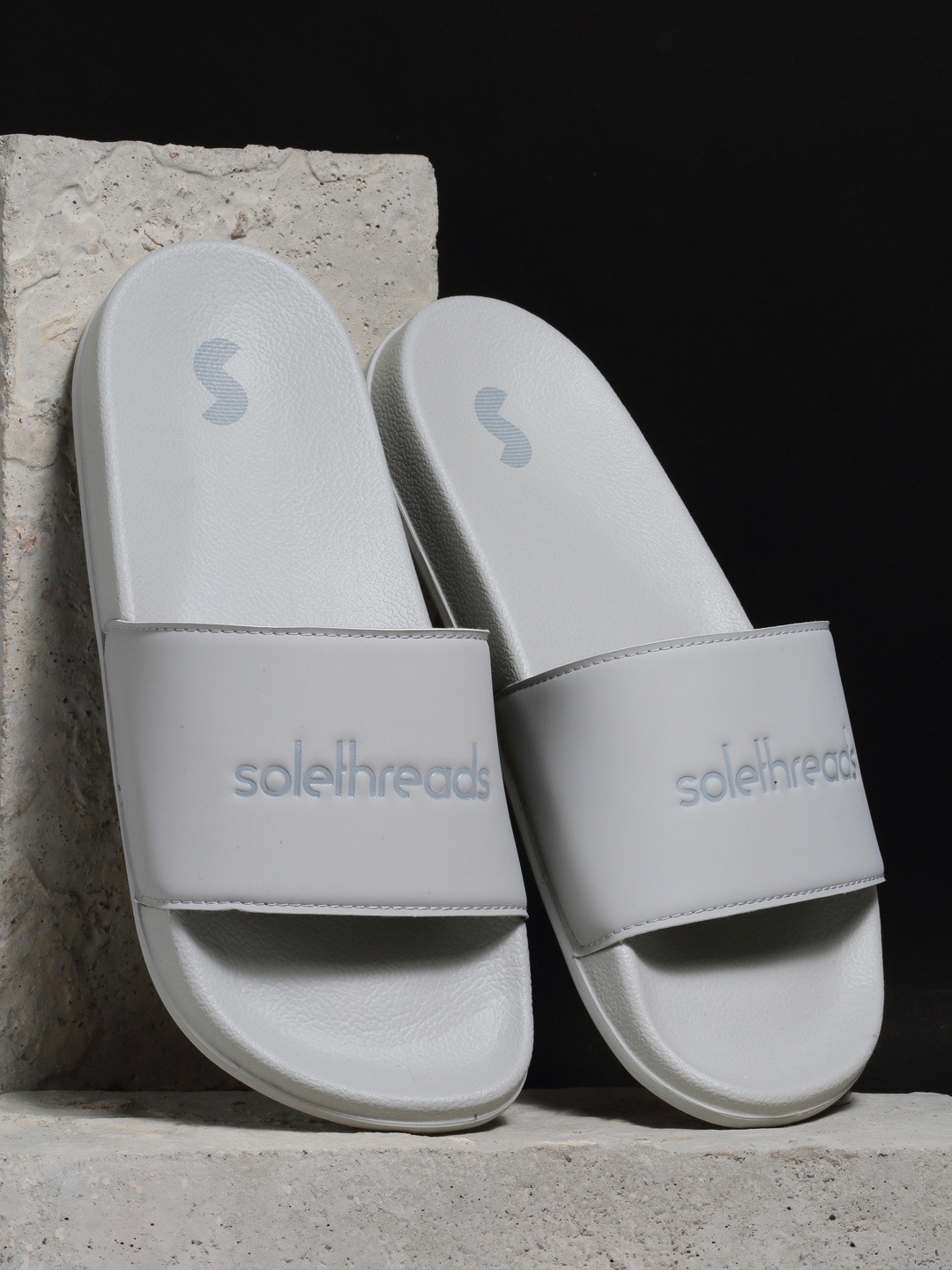 

Solethreads Men Grey Solid Sliders