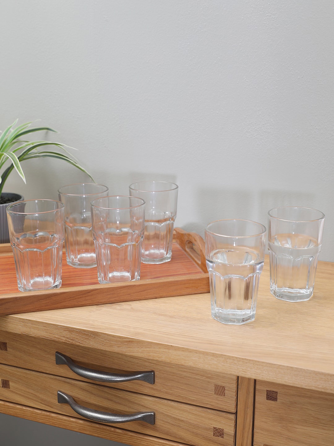 

HomeTown Set of 6 Transparent Fiesta Juice Glass