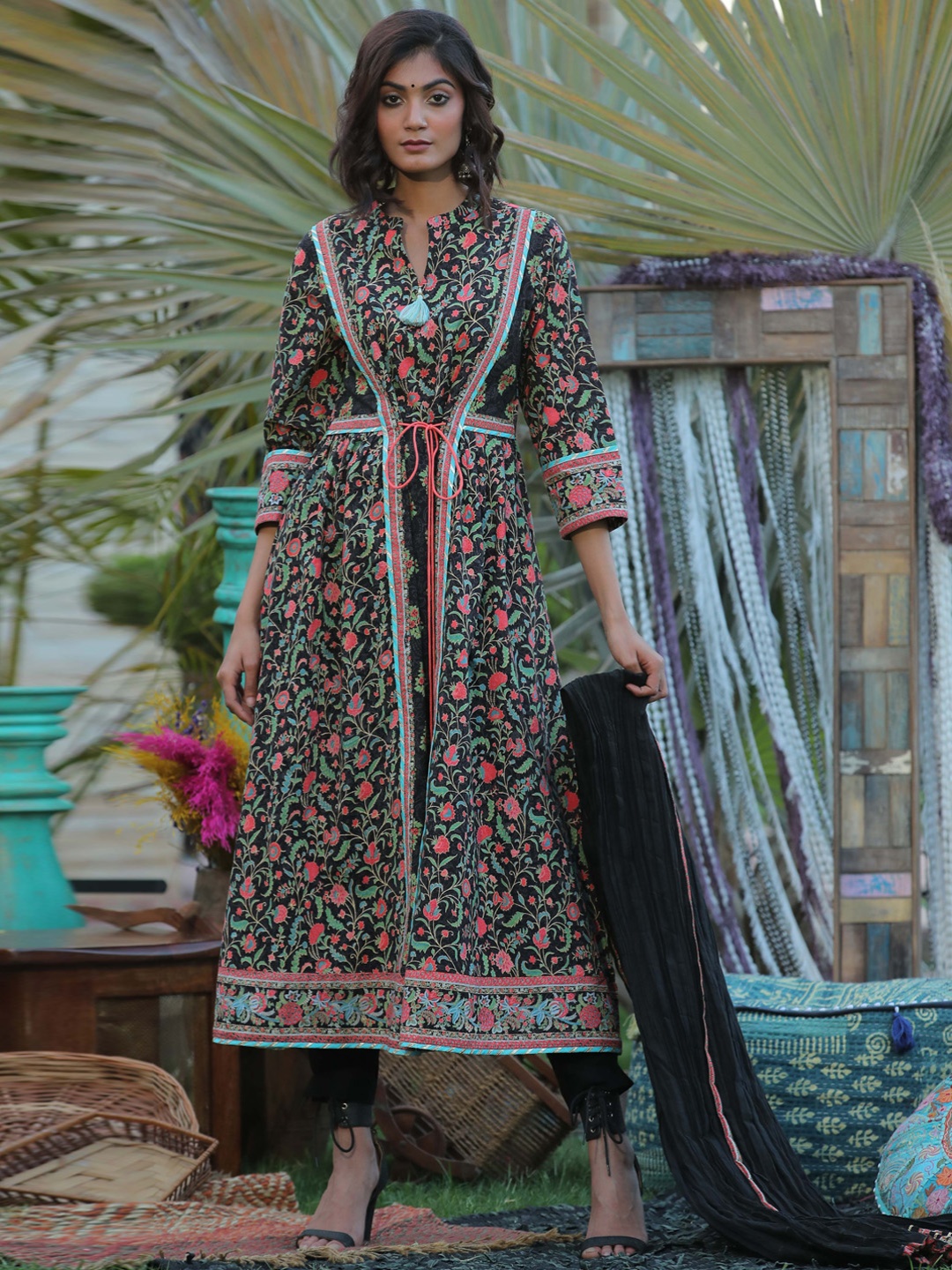 

Juniper Women Black Floral Printed Empire Kurta with Trousers & With Dupatta