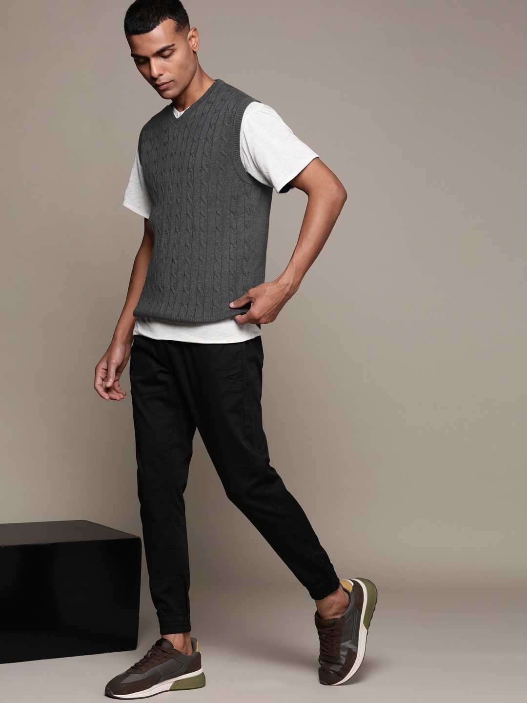 

Macy's Club Room Men Cable Knit Sweater Vest, Charcoal