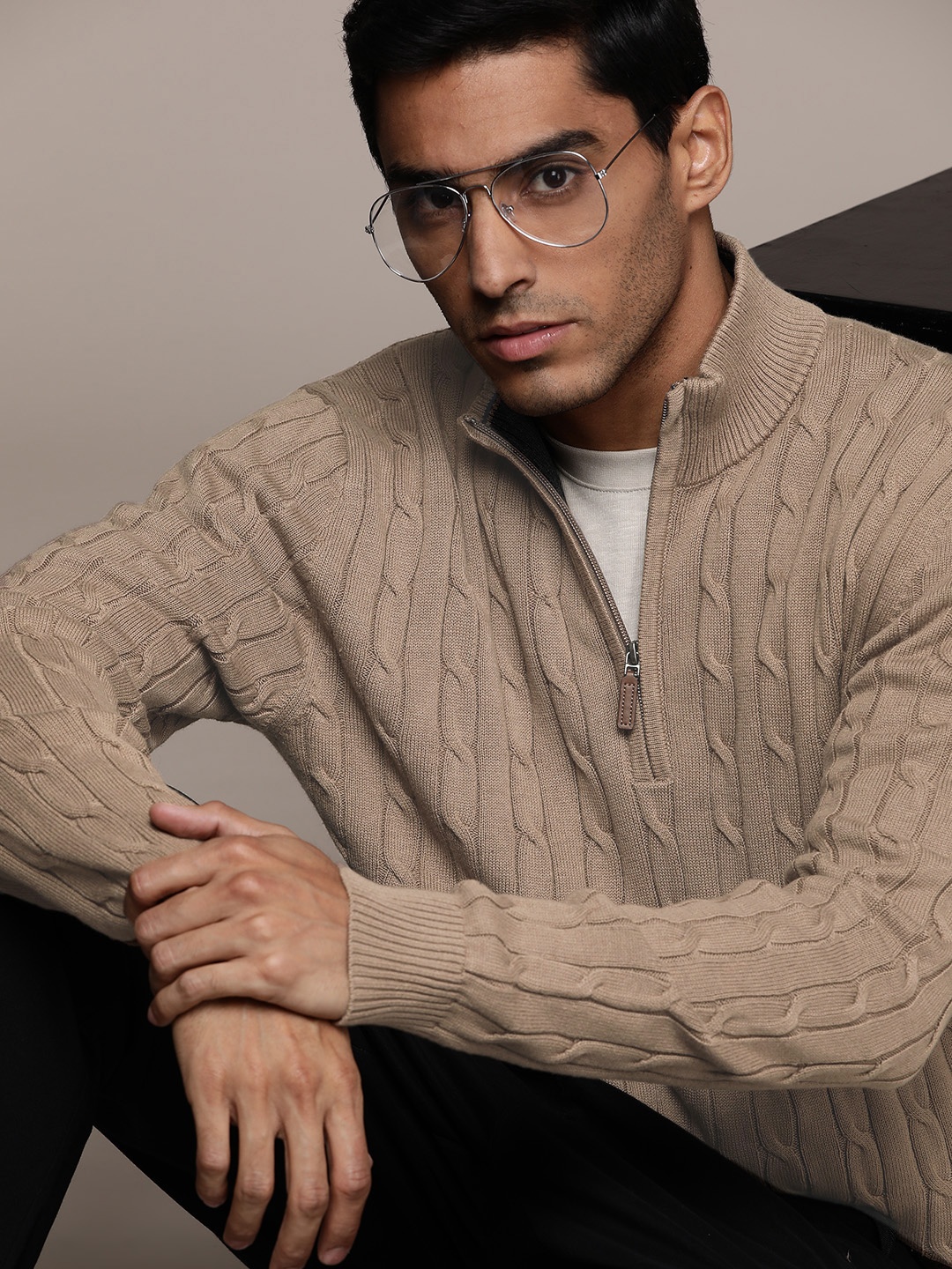 

Macy's Club Room Men Taupe Cable Knit Cotton Pullover