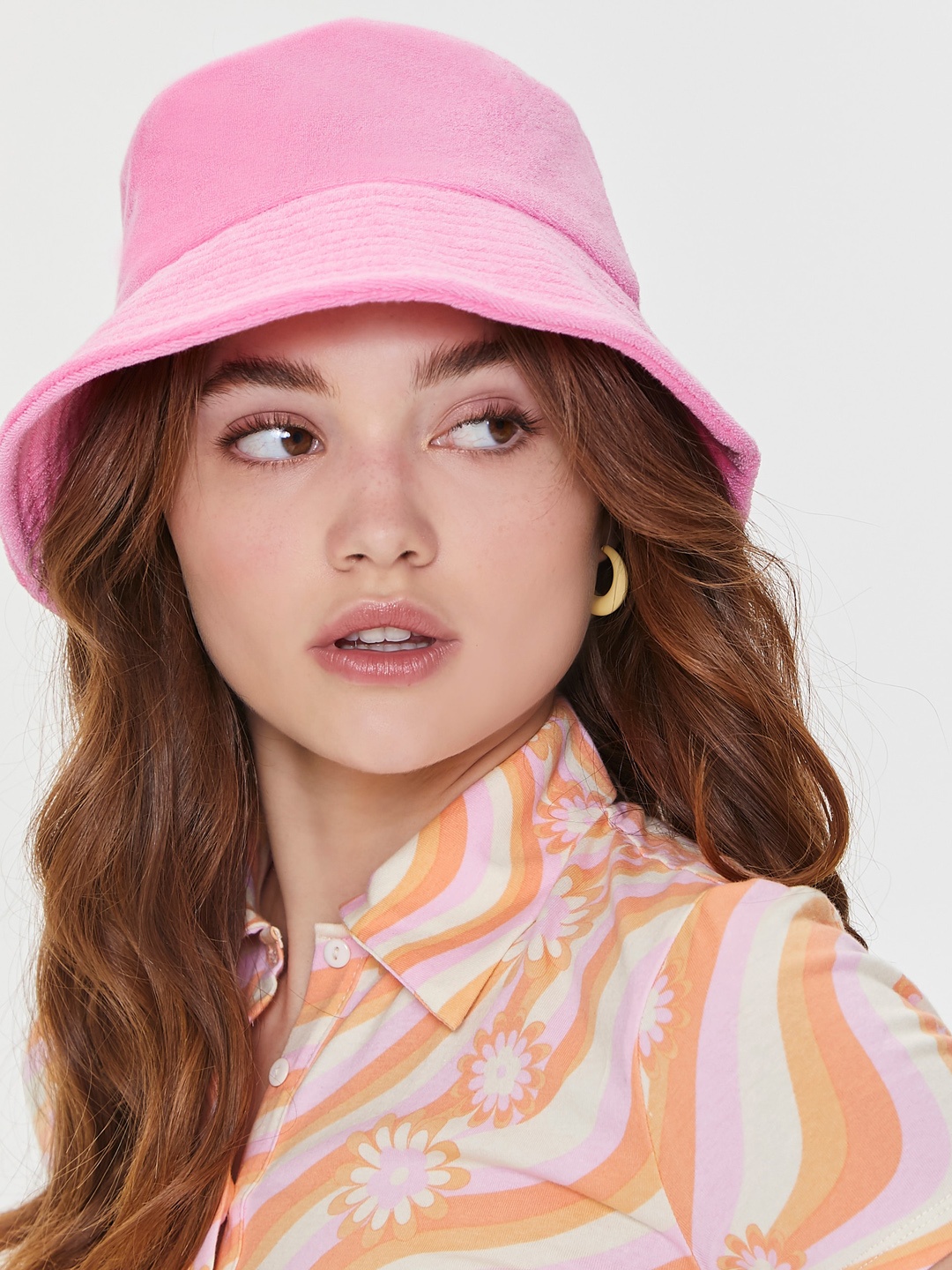 

FOREVER 21 Women Pink Solid Bucket Hat