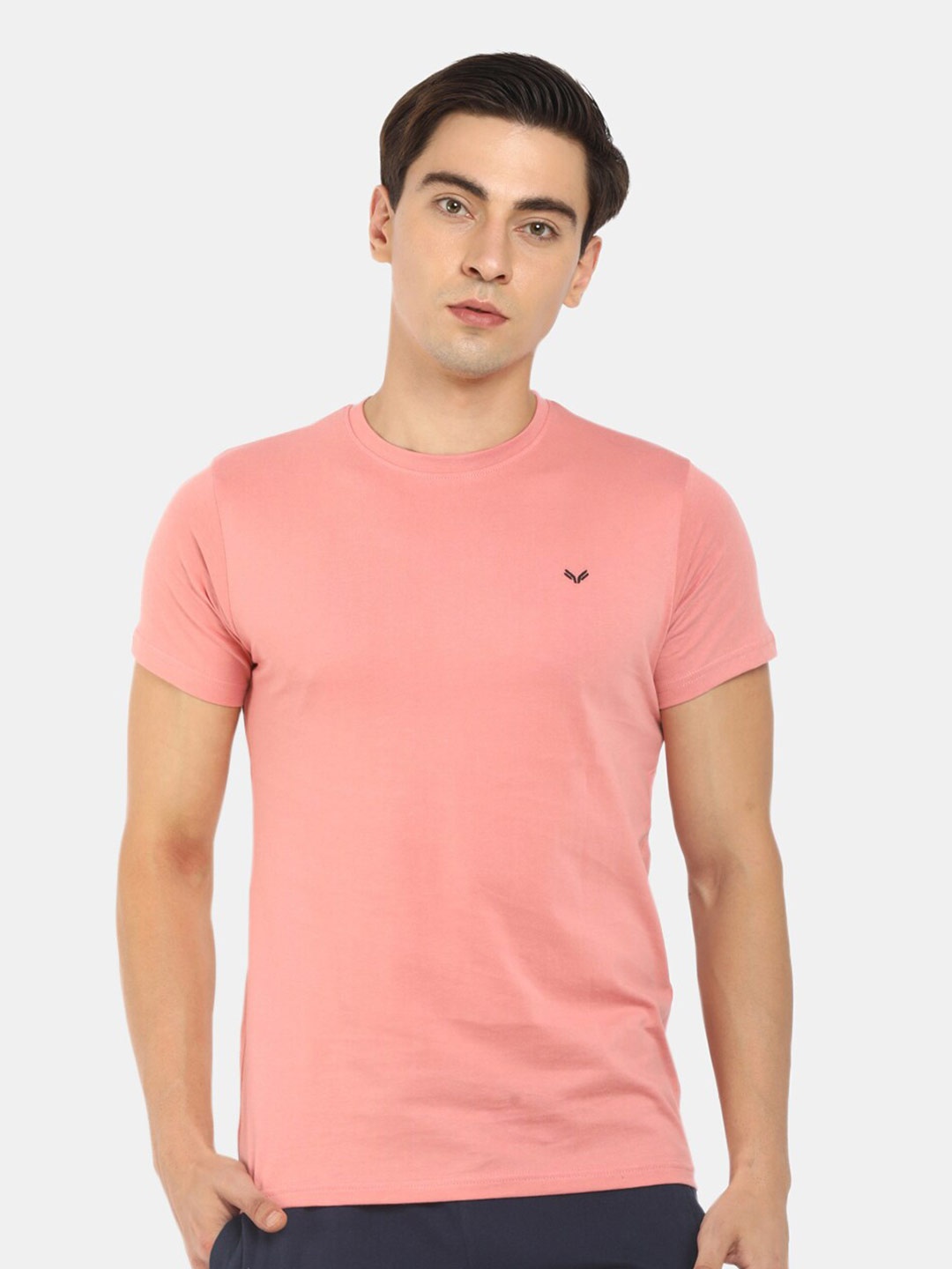 

V-Mart Men Pink Slim Fit T-shirt