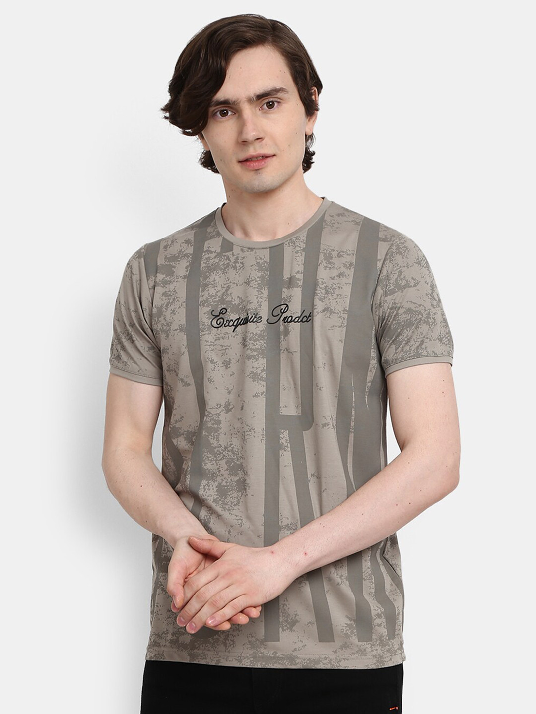 

V-Mart Men Mustard Yellow & shadow Typography Printed Slim Fit T-shirt