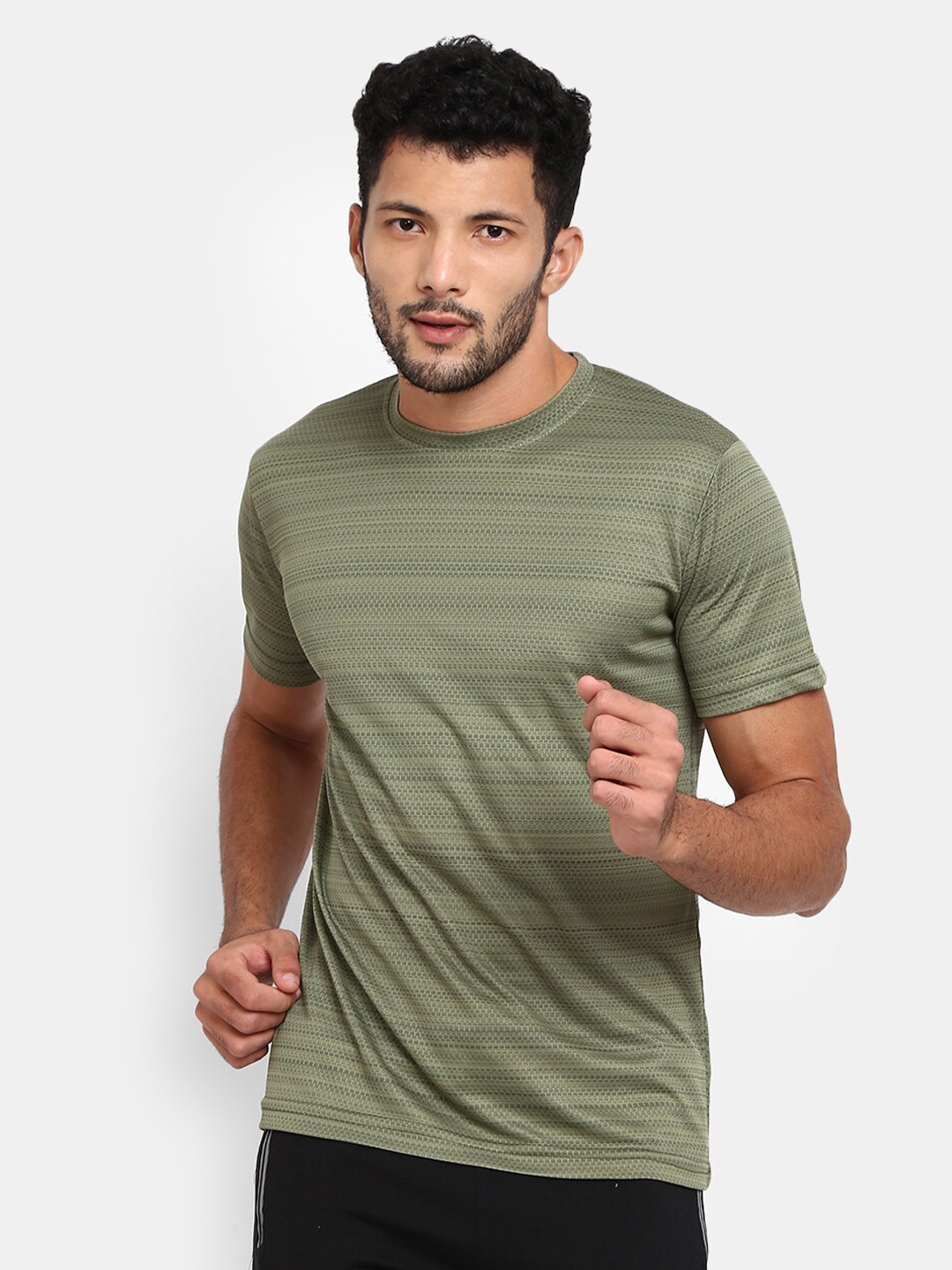 

V-Mart Men Olive Green Striped Slim Fit T-shirt
