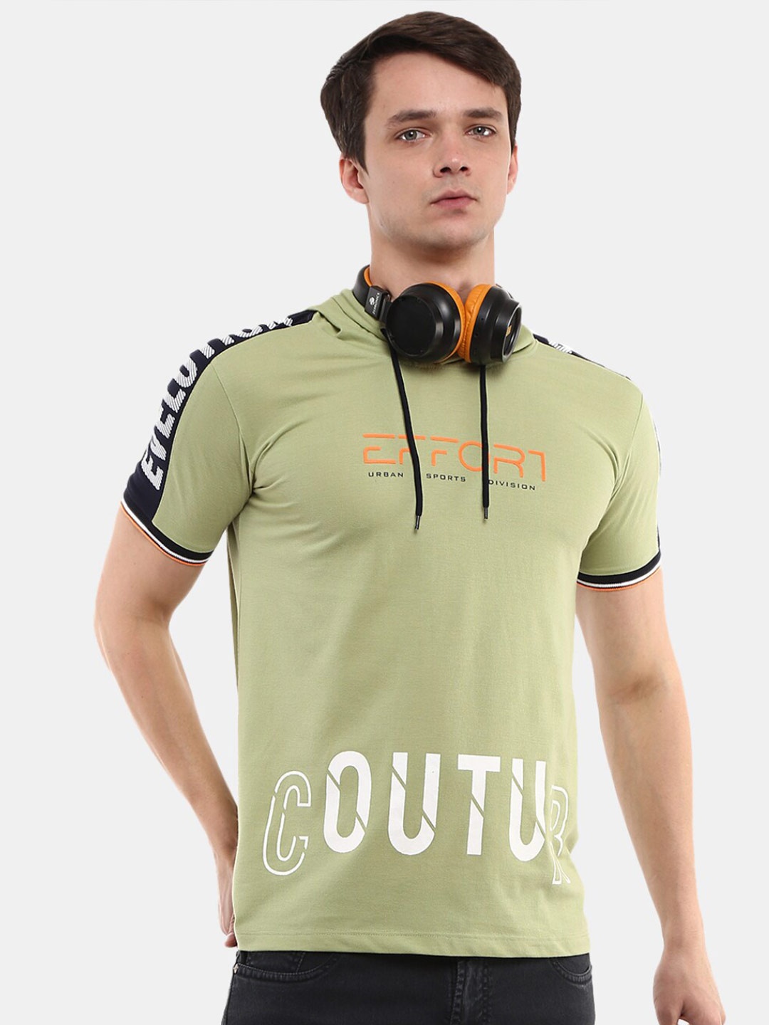 

V-Mart Men Green Typography Slim Fit Cotton Hooded Neck T-Shirt