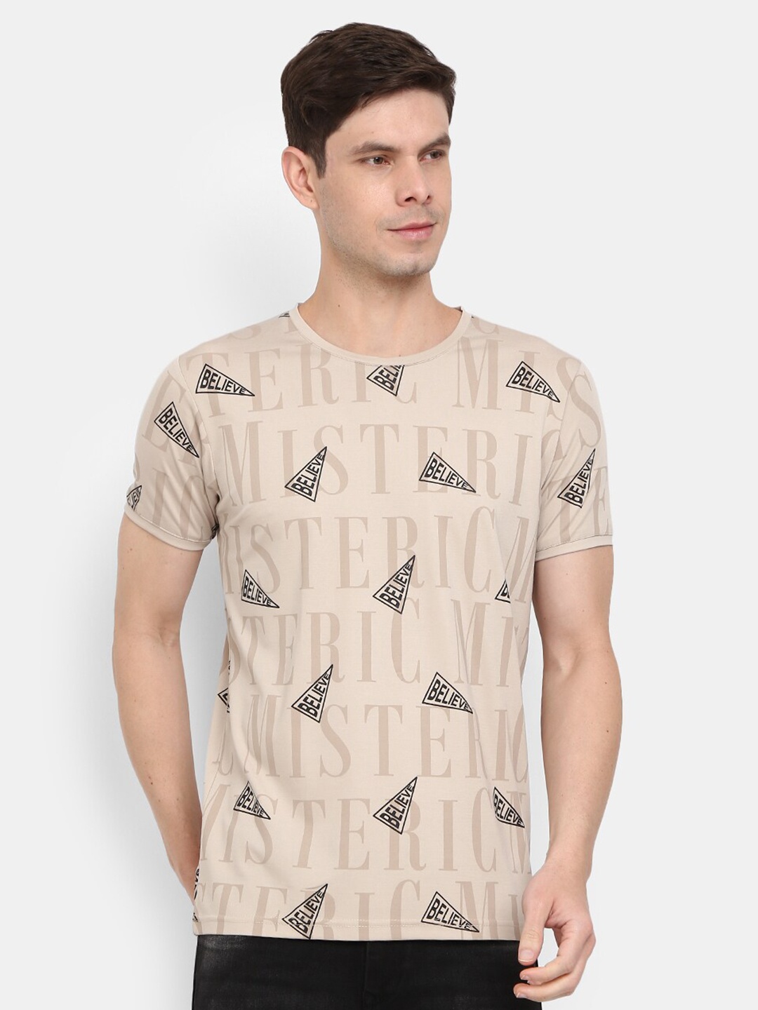

V-Mart Men Beige Typography Printed Slim Fit T-shirt