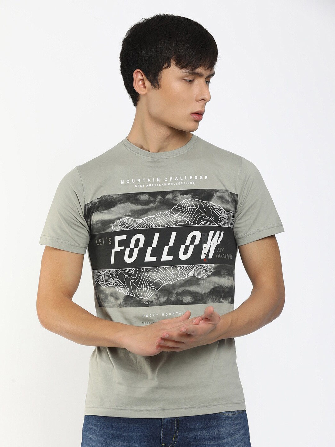 

V-Mart Men Grey Printed Applique Slim Fit T-shirt