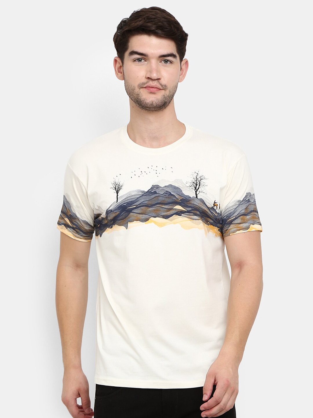 

V-Mart Men Off White Printed Raw Edge T-shirt