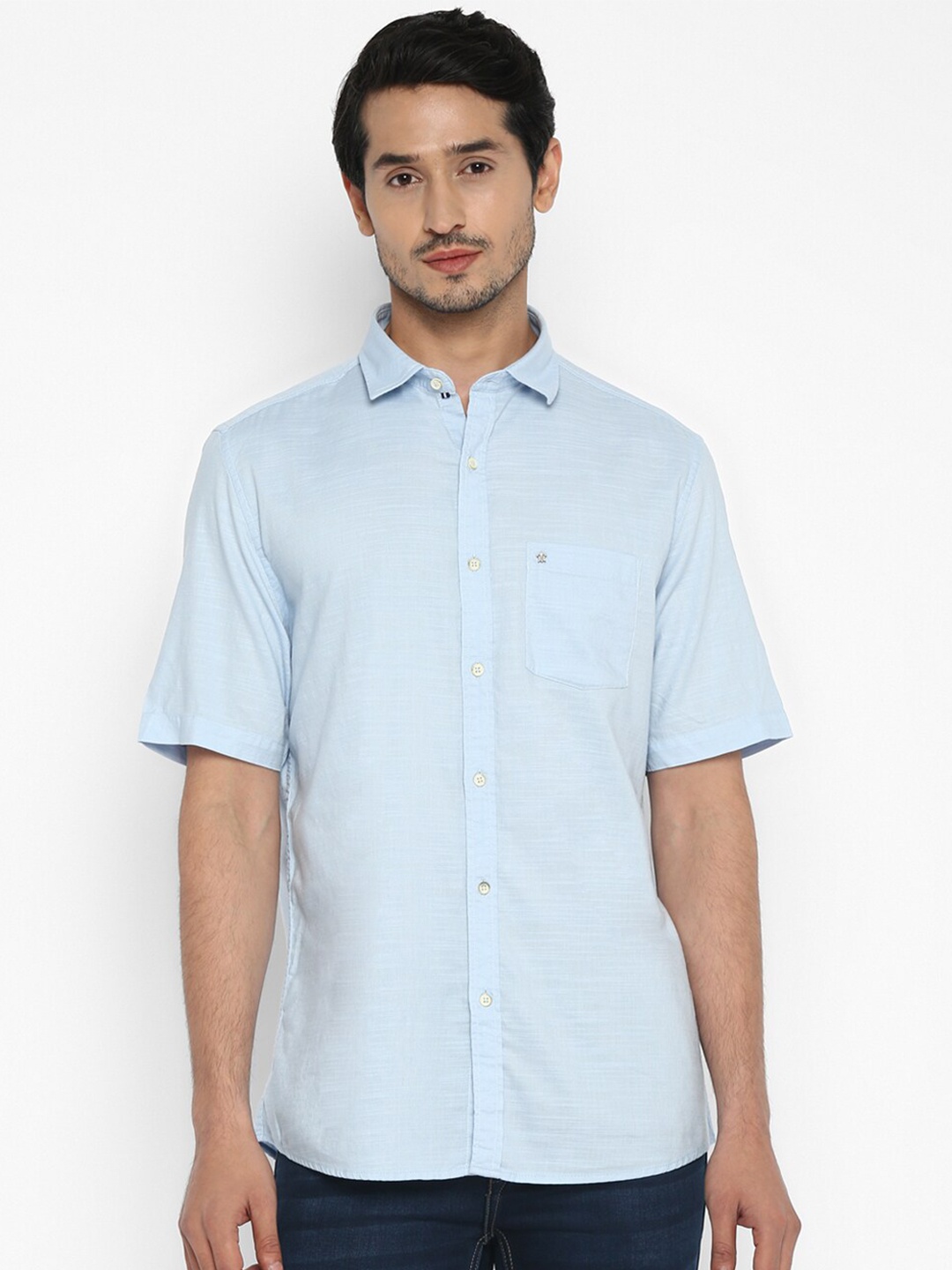 

Turtle Men Blue Slim Fit Semiformal Shirt