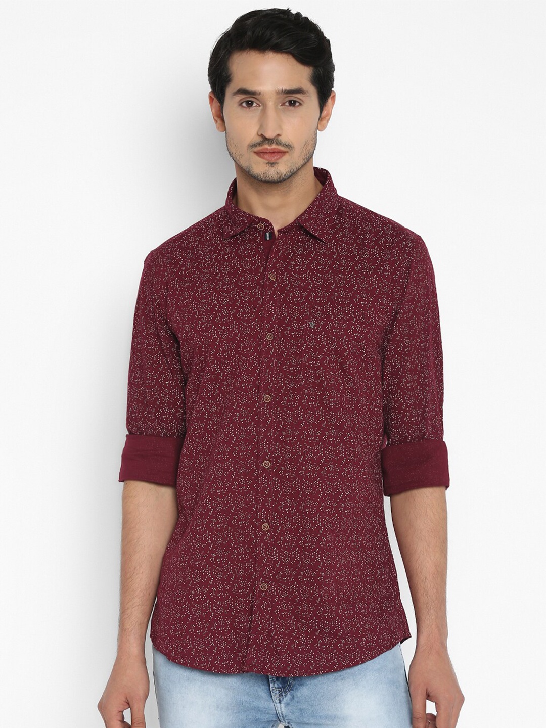 

Turtle Men Maroon Slim Fit Printed Casual Shirt
