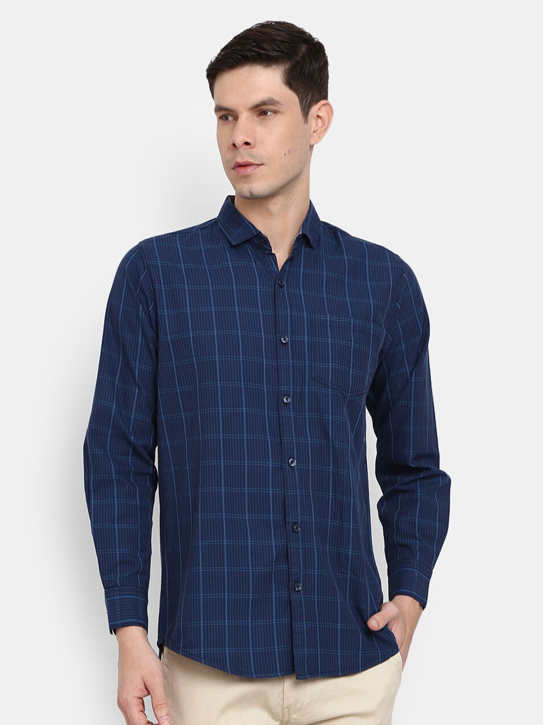 

V-Mart Men Blue Checked Casual Shirt