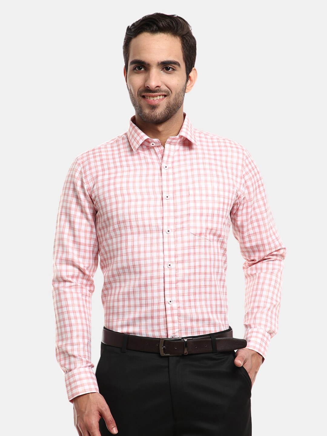 

V-Mart Men Pink Regular Fit Checked Cotton Formal Shirt