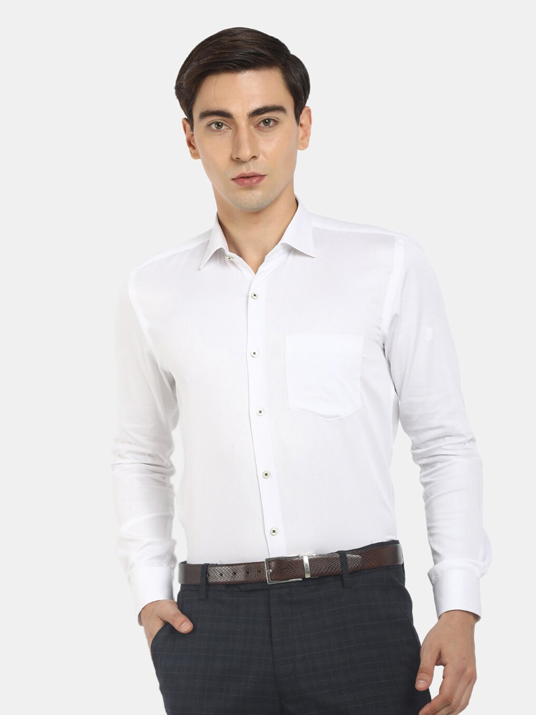 

J White by Vmart Men White Solid Formal Shirt