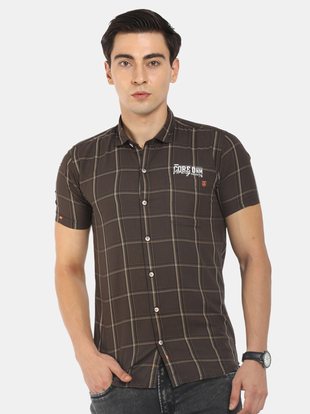 

V-Mart Men Brown Slim Fit Windowpane Checked Cotton Casual Shirt