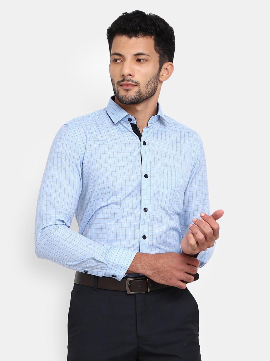 

J White by Vmart Men Blue Checked Formal Shirt