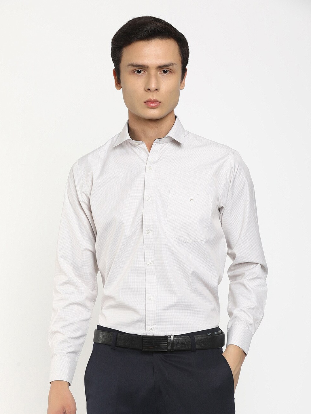 

V-Mart Men Beige Formal Shirt