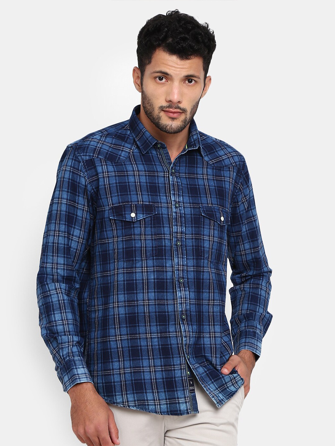 

V-Mart Men Blue Regular Fit Tartan Checked Cotton Casual Shirt