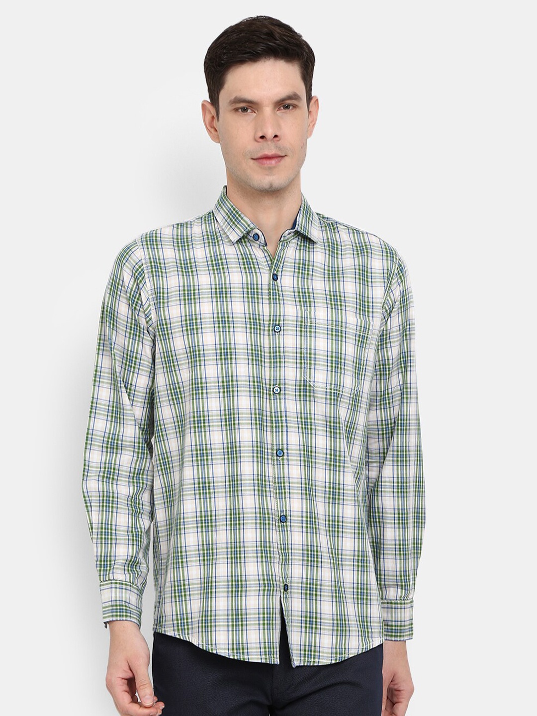 

V-Mart Men Green Regular Fit Checked Cotton Casual Shirt