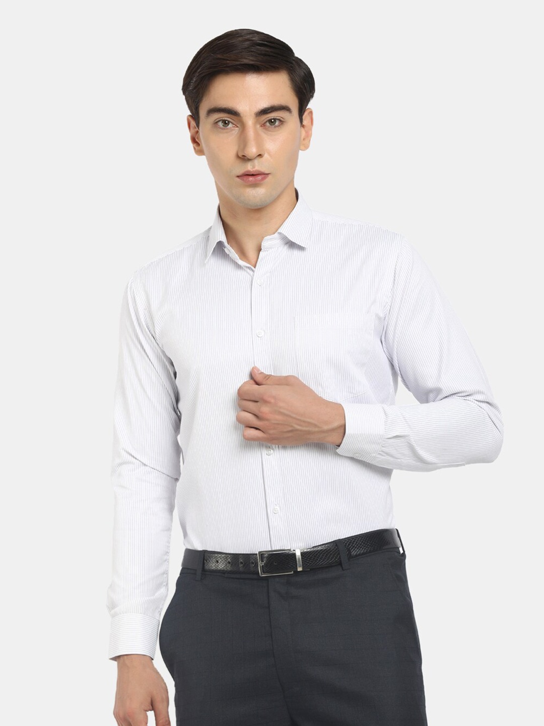 

J White by Vmart Men Purple Striped Formal Shirt