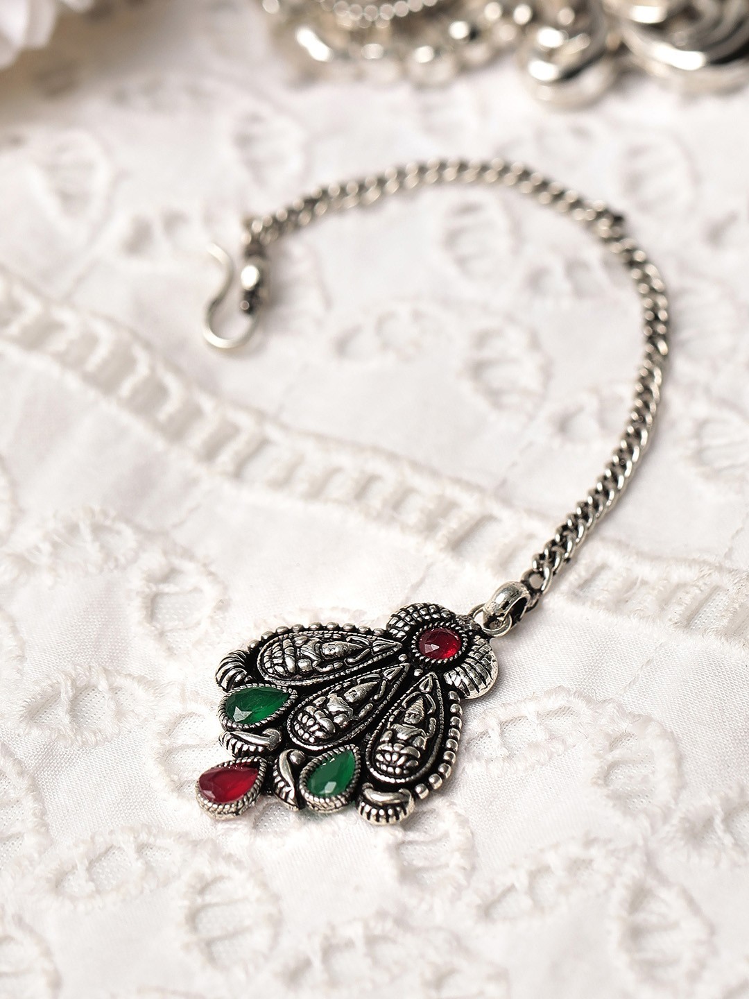 

Rubans Silver-Plated Artificial Stone Studded Maangtikka Head Jewellery