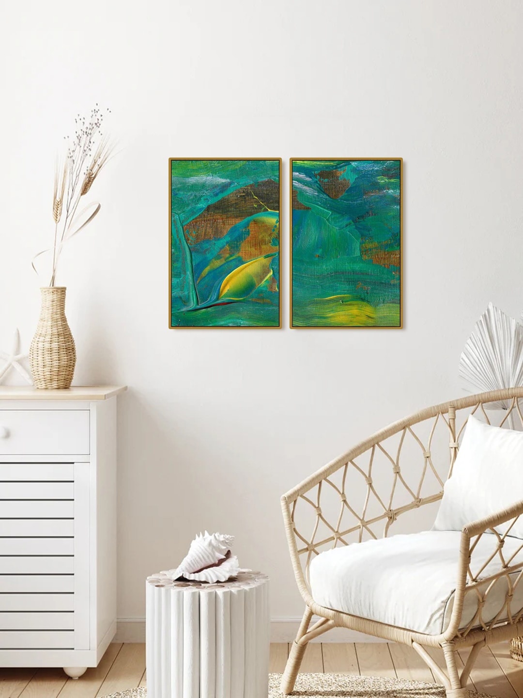 

999Store Set Of 2 Green Abstract Painted Wall Art