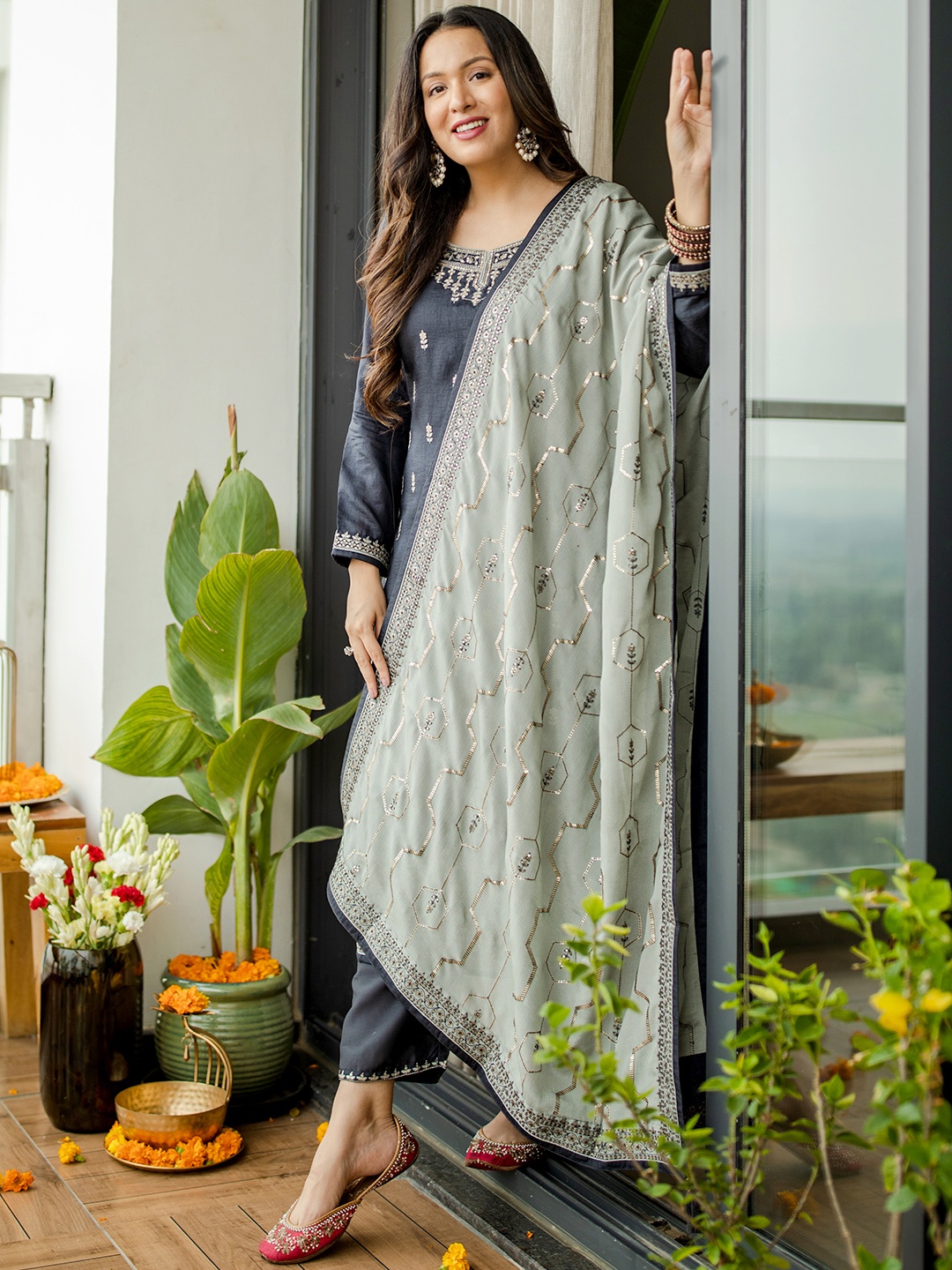 

Libas Women Grey Floral Embroidered Sequinned Kurta with Trousers & Dupatta