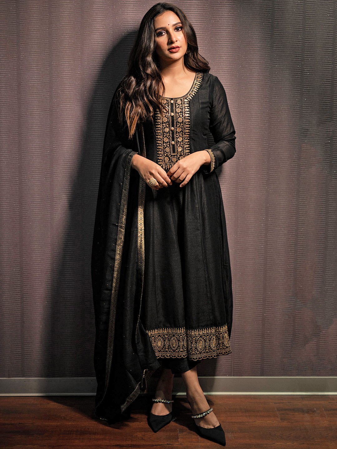 

Libas Women Black Floral Yoke Design Pleated Kurta with Trousers & Dupatta
