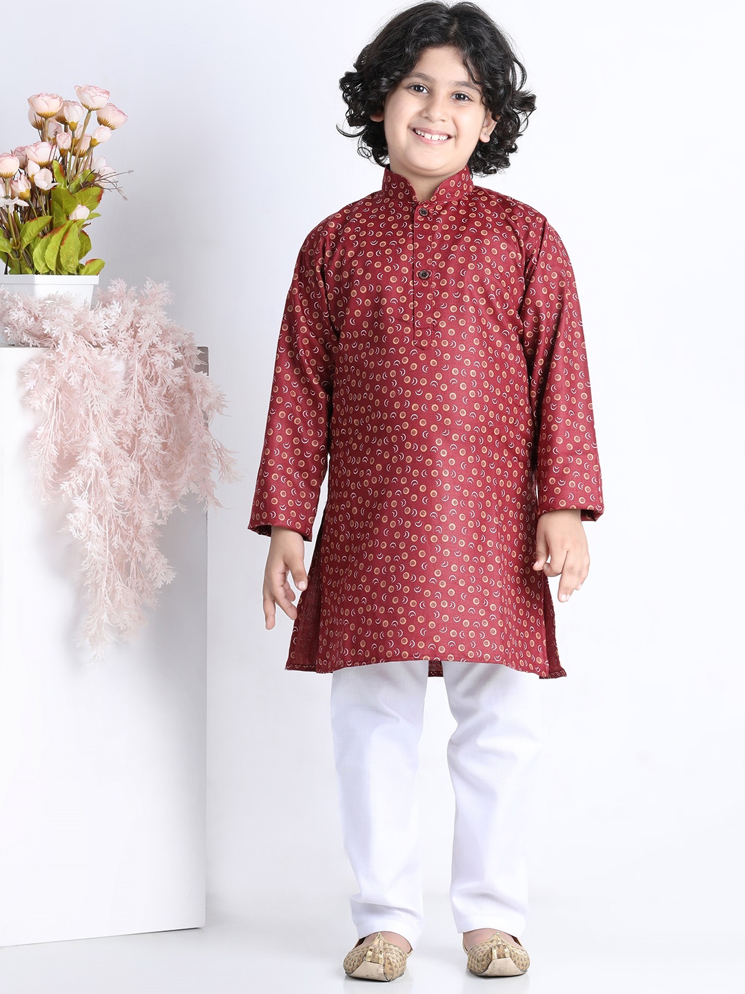 

Kidling Boys Maroon Printed Kurta with Pyjamas