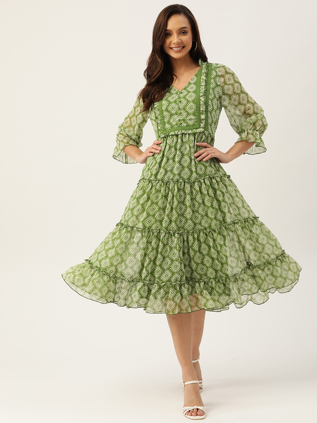 

Antheaa Green & White Chiffon Geometric Print Tiered Dress