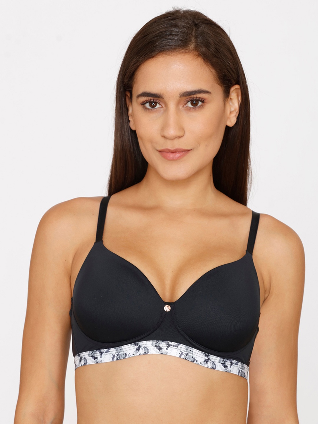 

Zivame Black & White Bra Underwired Heavily Padded