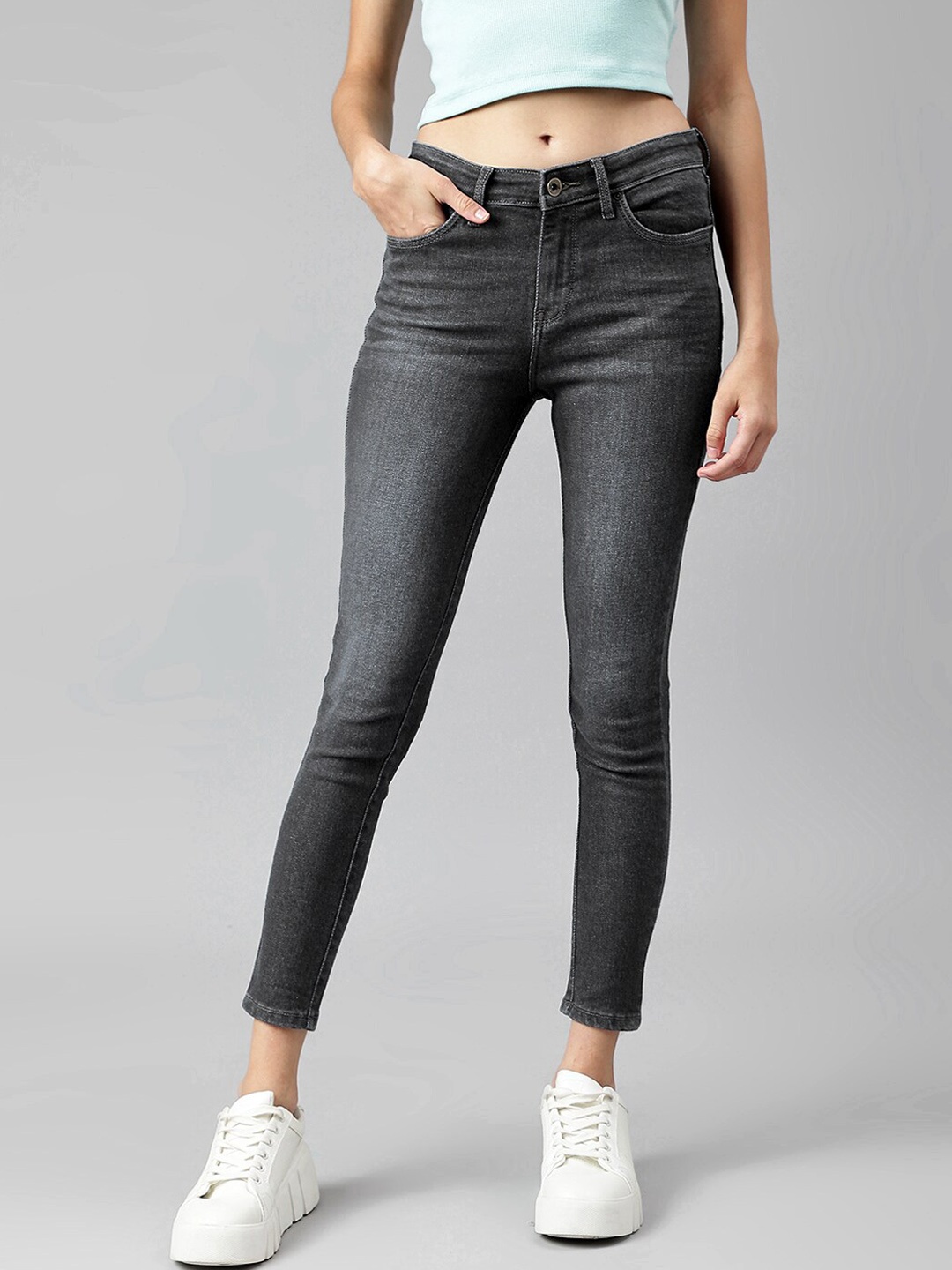 

Xpose Women Charcoal Comfort Slim Fit High-Rise Mildly Distressed Stretchable Jeans
