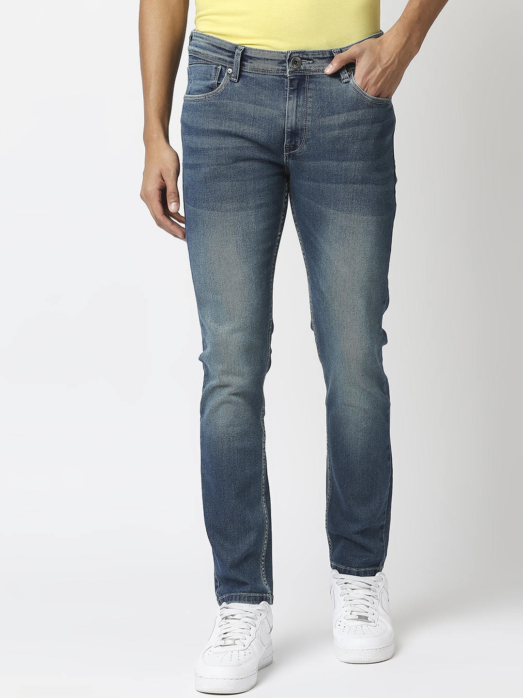 

Pepe Jeans Men Blue Tapered Fit Low-Rise Heavy Fade Jeans
