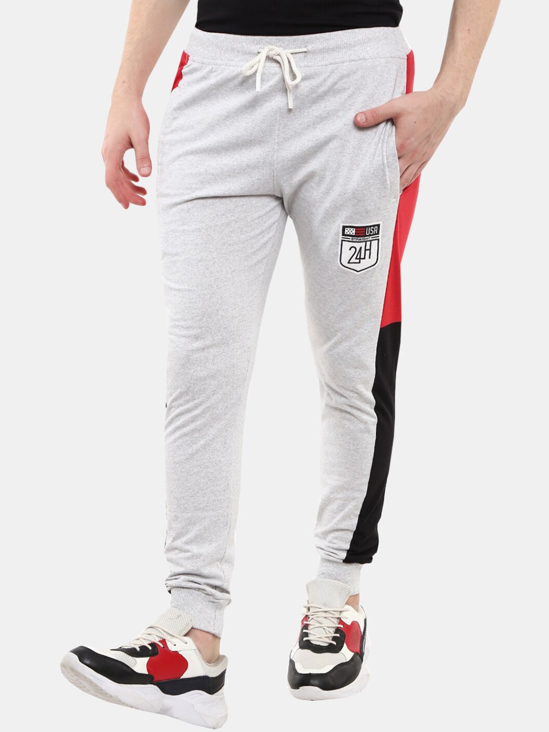 

V-Mart Men Grey & Red Solid Track Pants