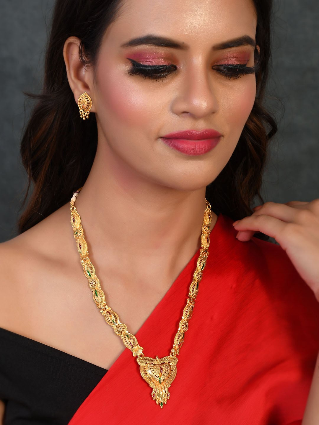 

Silvermerc Designs Gold-Plated Meenakari Jewellery Set