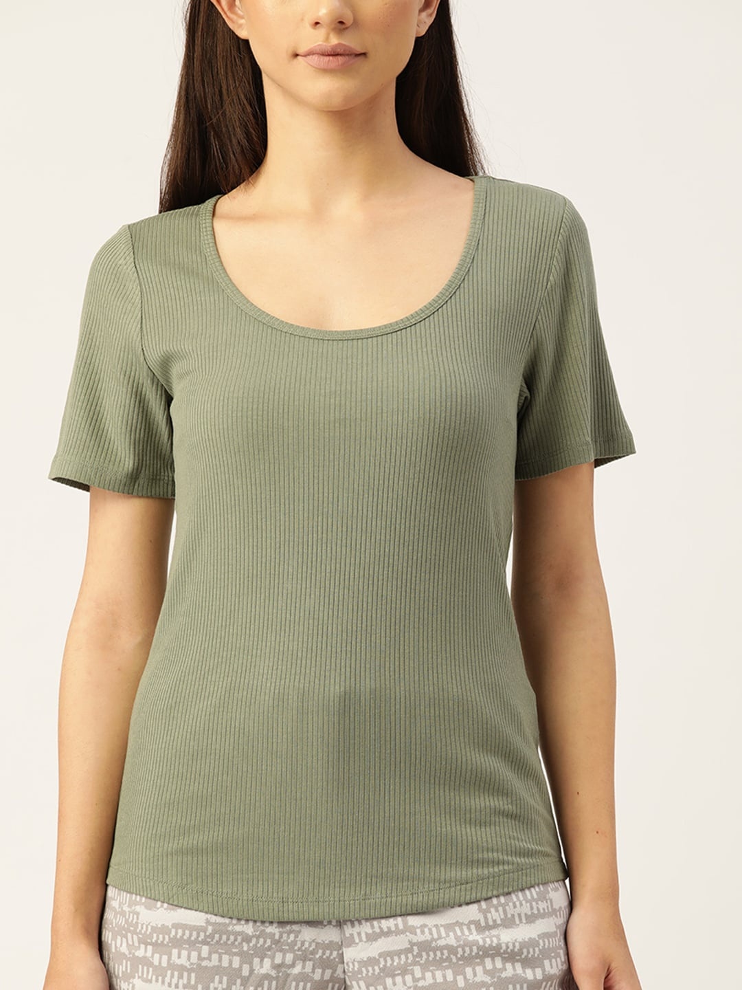 

Macy's Jenni Olive Green Solid Ribbed Top