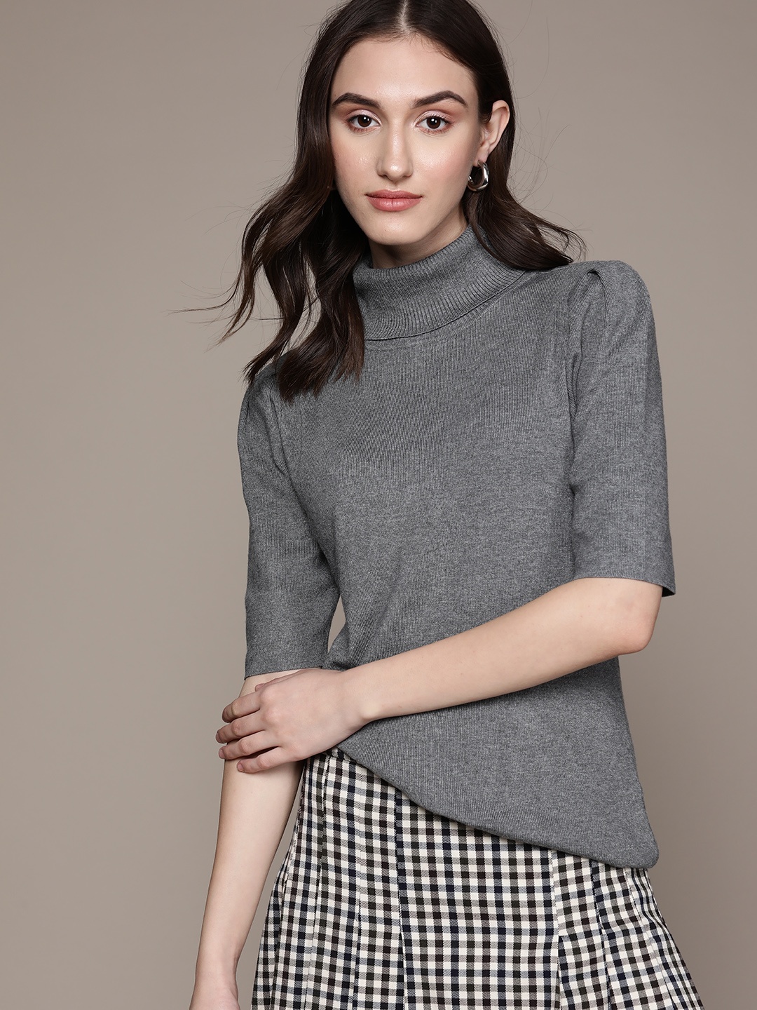 

Macy's Alfani Grey Solid Ribbed Turtle Neck Top