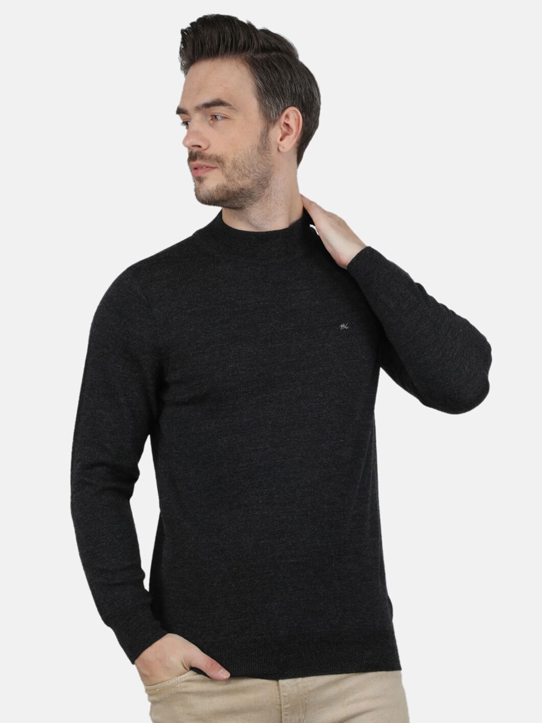 

Monte Carlo Men Grey Solid T-Neck Pullover
